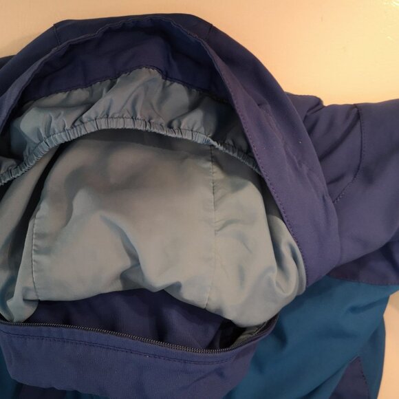 L.L. Bean Kids Size L6X/7 Thinsulate Insulation Full Zip Hooded Jacket - Picture 6 of 15